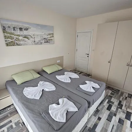 Denevi' Seaside - 2 Bedrooms * Lozenets
