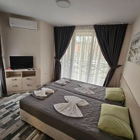 Denevi' Seaside - 2 Bedrooms Διαμέρισμα Lozenets