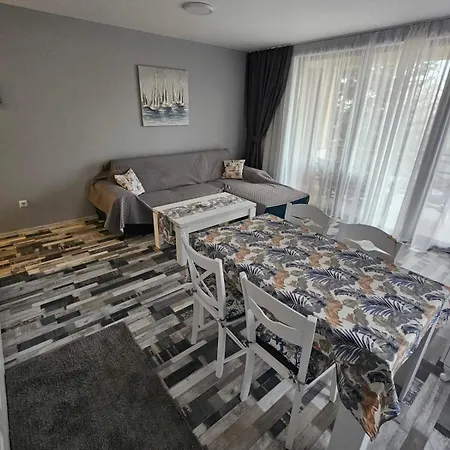 Апартамент Denevi' Seaside - 2 Bedrooms