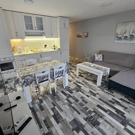 Denevi' Seaside - 2 Bedrooms * Lozenets