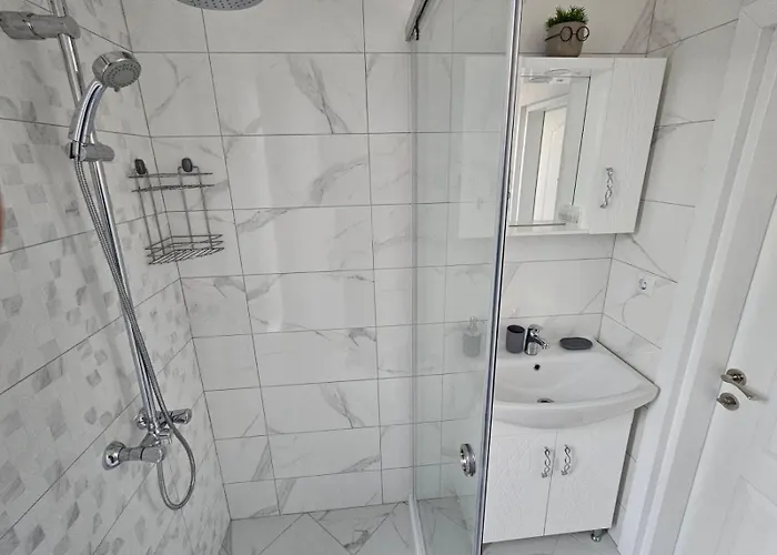 Denevi' Seaside - 2 Bedrooms Apartament *